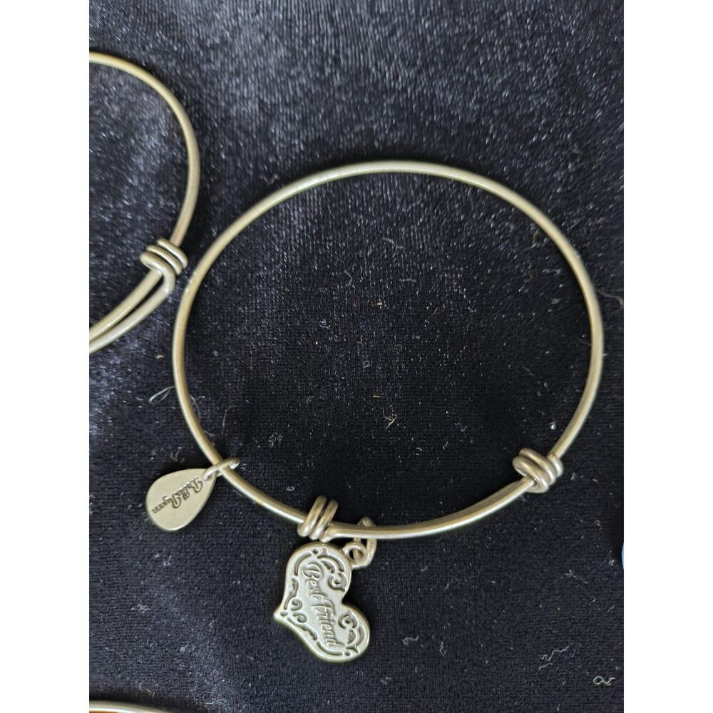 Lot Bella Ryann & Mixed Brand Charm Bracelet 8 Expandable Bangles Beach Nautical